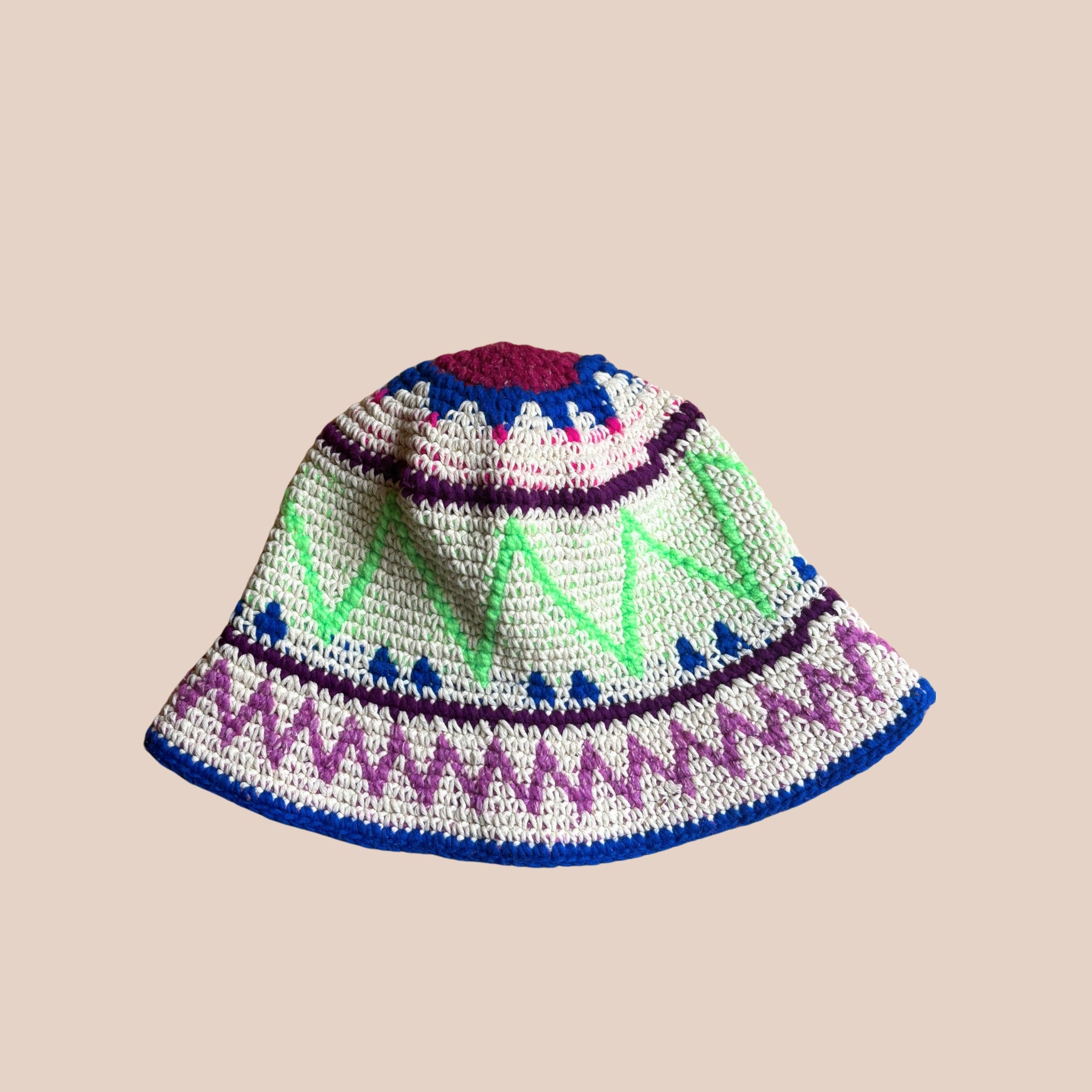 BUCKET HAT EN LAINE