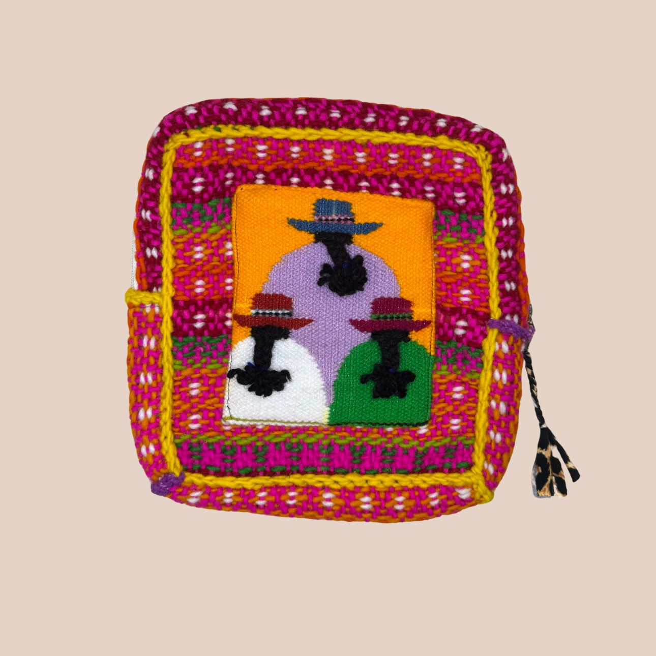 Image d'une pochette FELIZ TAPIS de Maison Badigo, une pochette coloré motif tapis 
