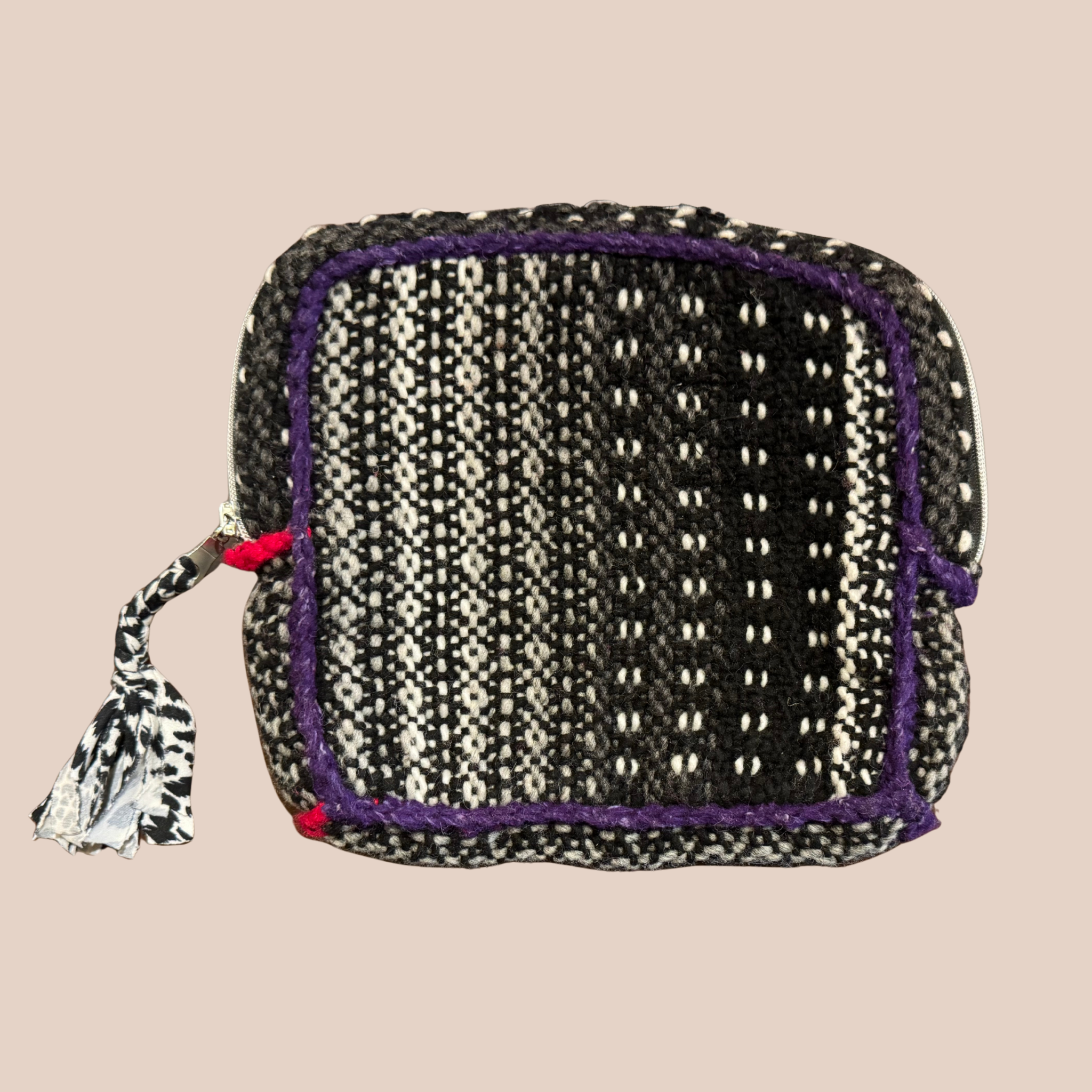 Pochette Flores, pochette en laine crocheté