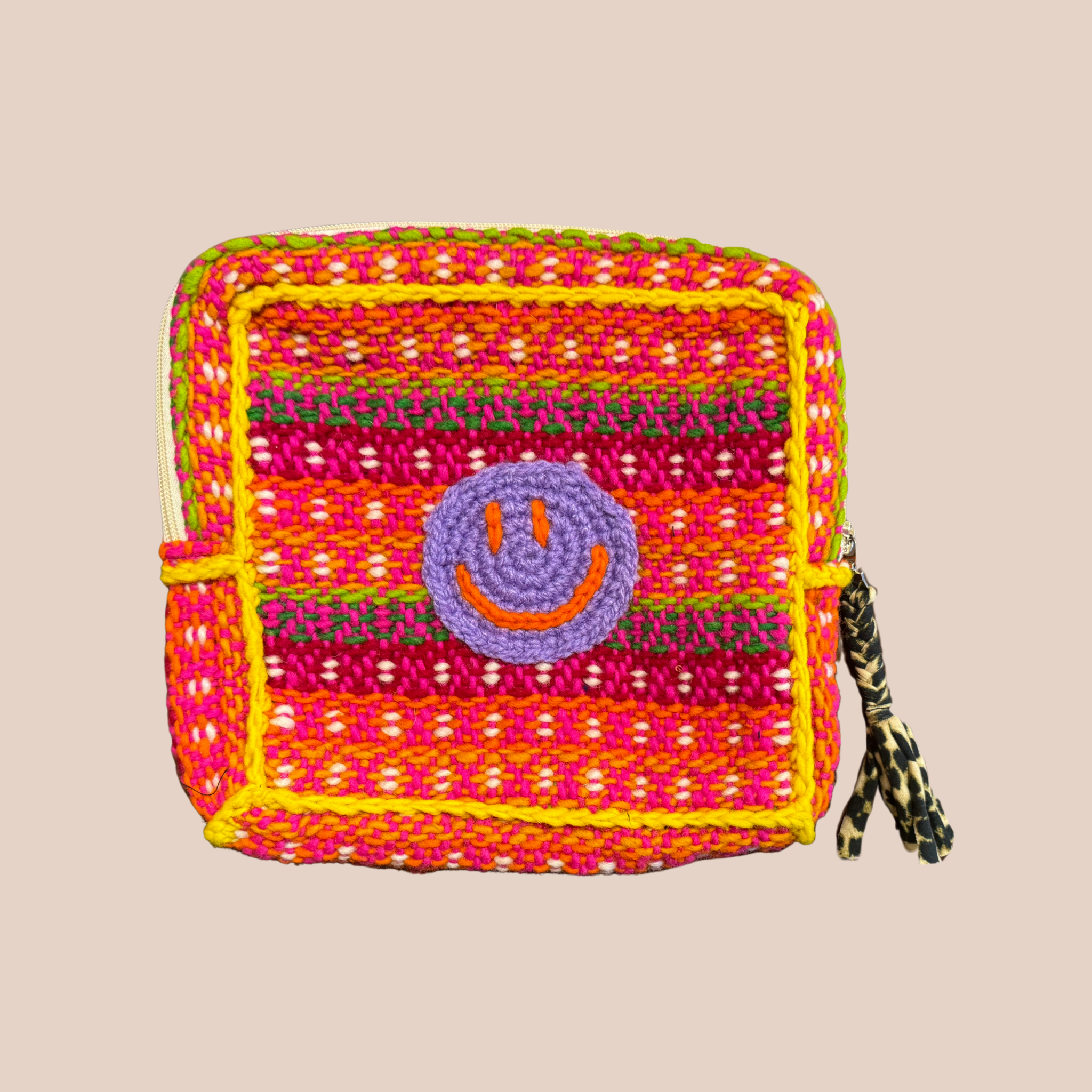 Pochette Smiley, pochette en laine crocheté
